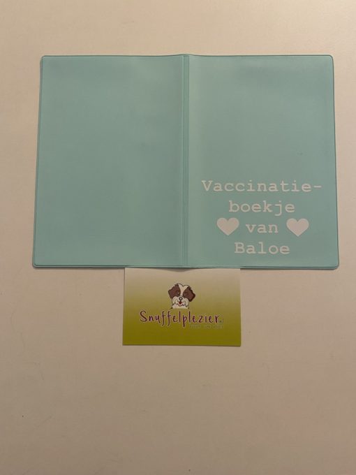 Hoes voor vaccinatieboekje met hartje als afbeelding