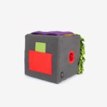 Sniffbox zijaanzicht met vakje, gaatje en boekje